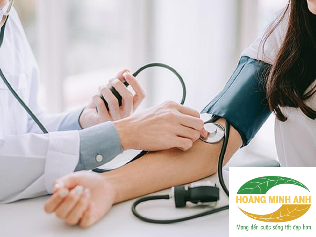 Cao huyết áp có uống được sâm không?
